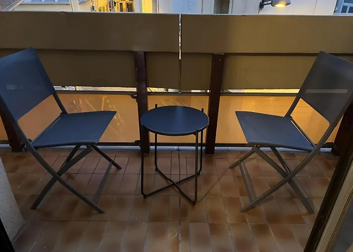 Vauban Magnifique T2 Avec Balcon * Perpignan